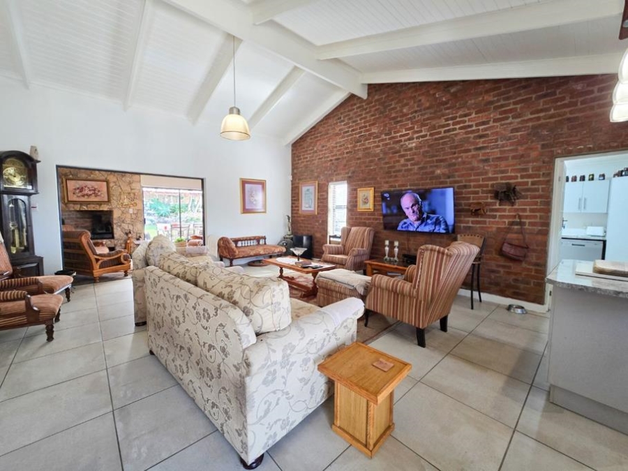 3 Bedroom Property for Sale in Stilbaai Wes Western Cape